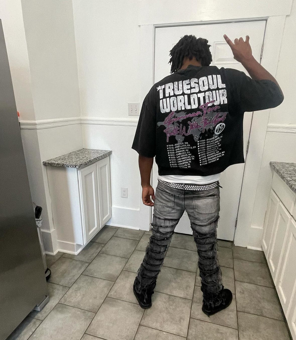 RODMAN WORLD TOUR TEE (MAGENTA)