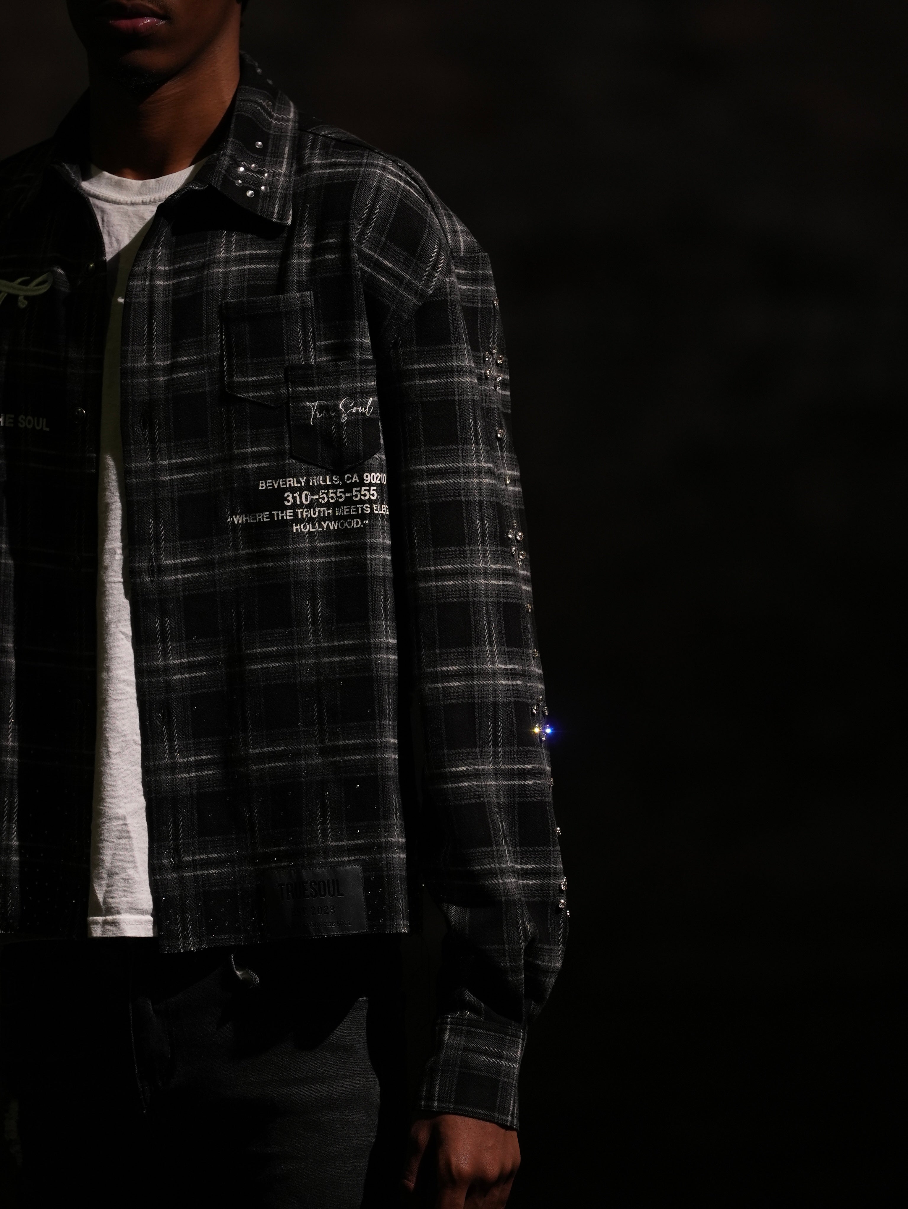 ESSENCE NOIR FLANNEL