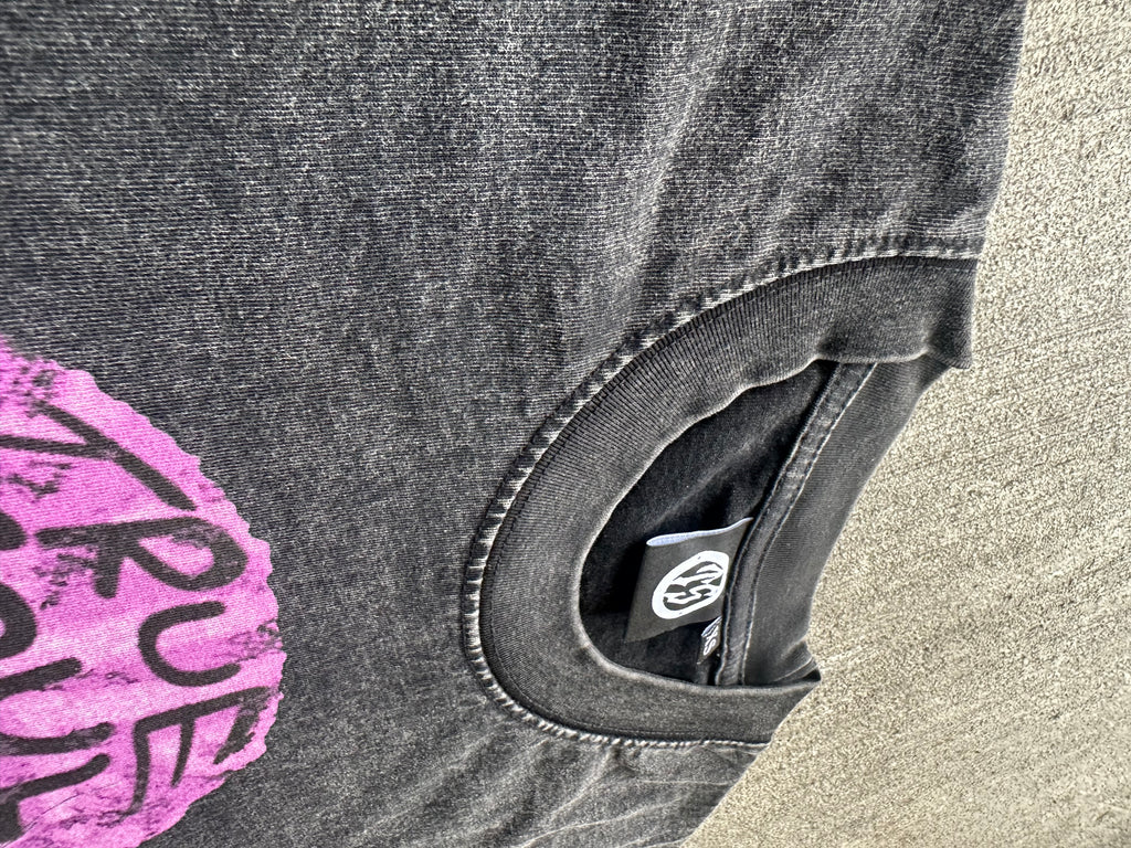 RODMAN WORLD TOUR TEE (MAGENTA)